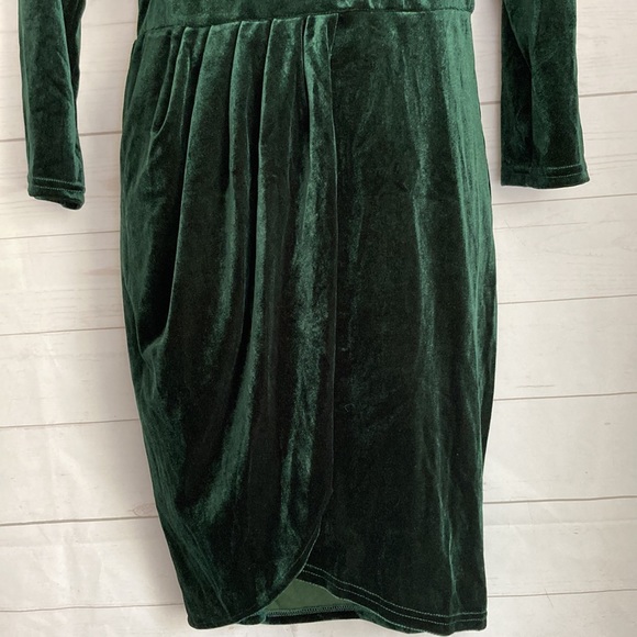 Ins Nova Size XL Green Velvet BodyCon Dress - Picture 5 of 8